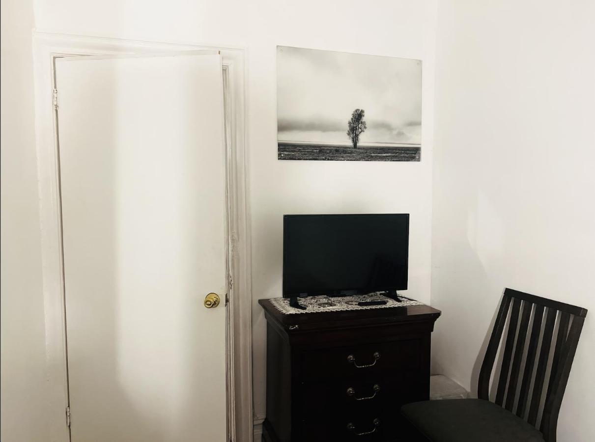 Cozy Comfort In Brooklyn New York Extérieur photo